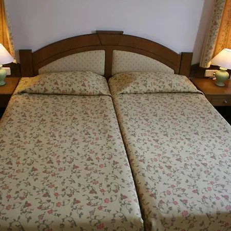 Sun Beach Park Hotel 호텔 4*