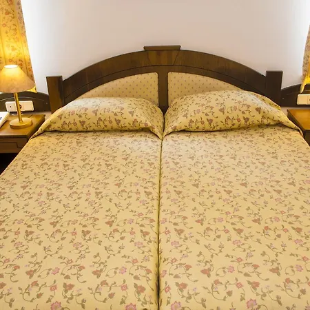 Sun Hotel Sidé